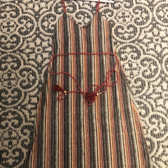 Zara Dress - Picture 1 of 3